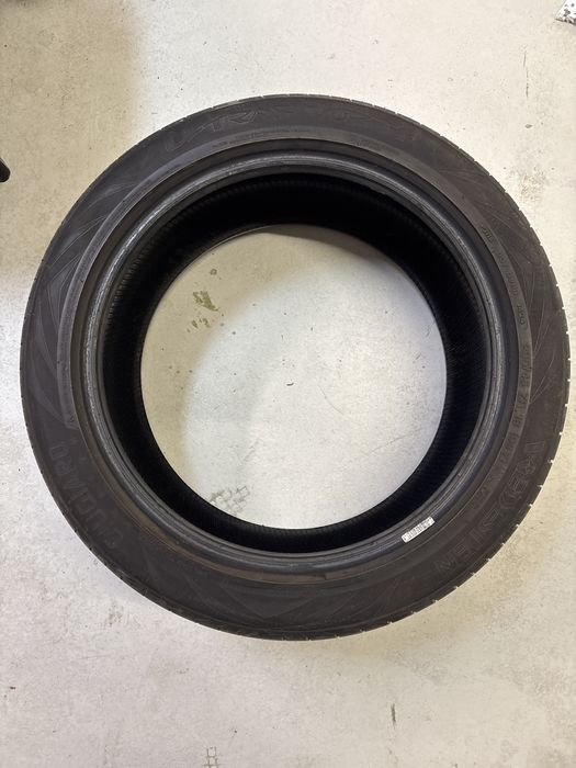 Opony letnie Vedestein 235/45 ZR18