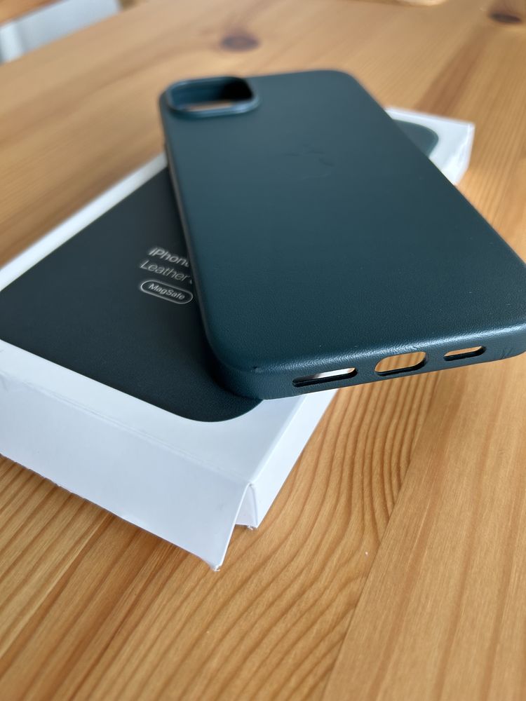 iPhone 14 plus leather case (Forest Green)