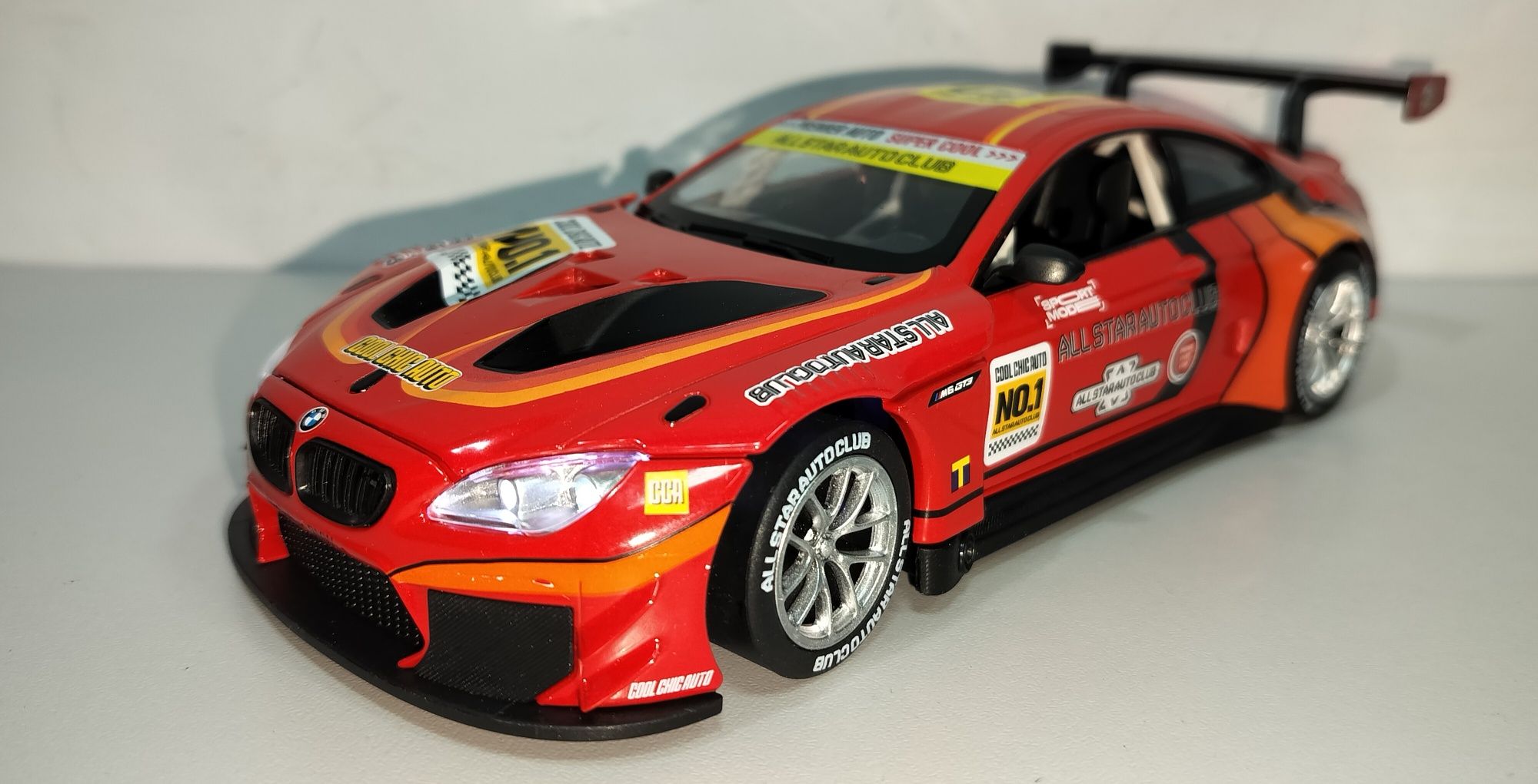 BMW M6 GT3 модель 1:24 ТМ Автопром MSZ Металл, звук свет