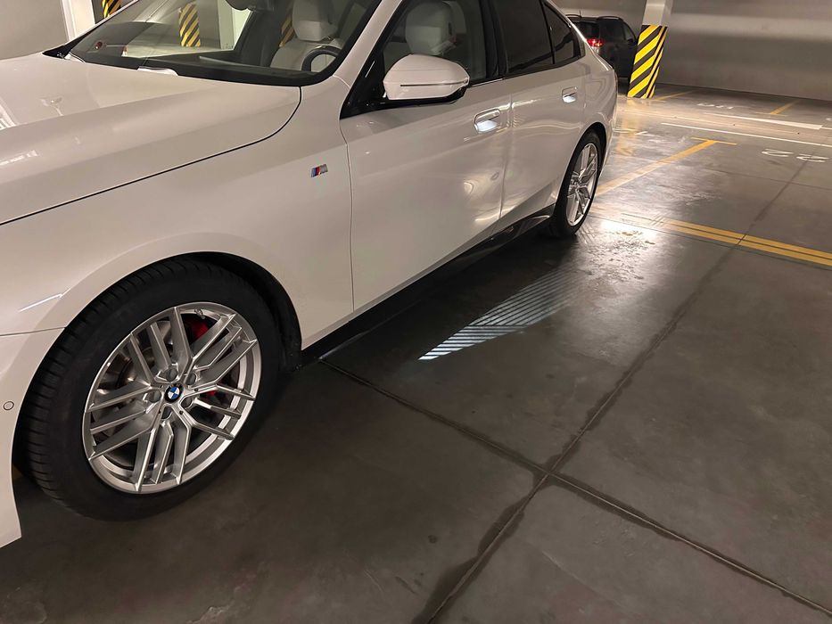 BMW 19” Triple Spoke 933 Refined Silver – felgi OEM – nowe / komplet