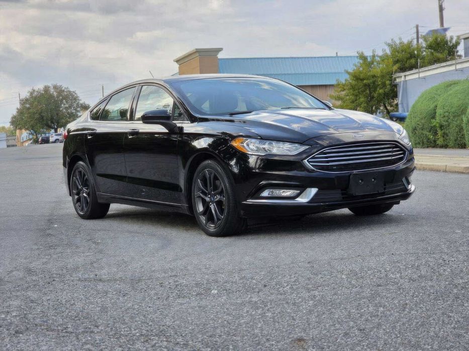 Ford Fusion SE      2018