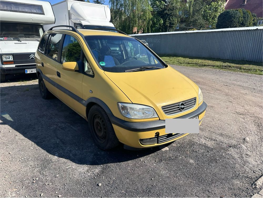 Opel zafira 2.0 tdi 7 os. webasto kamera cofania