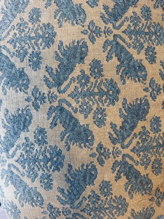 Zestaw antycznych mebli ludwikowskich