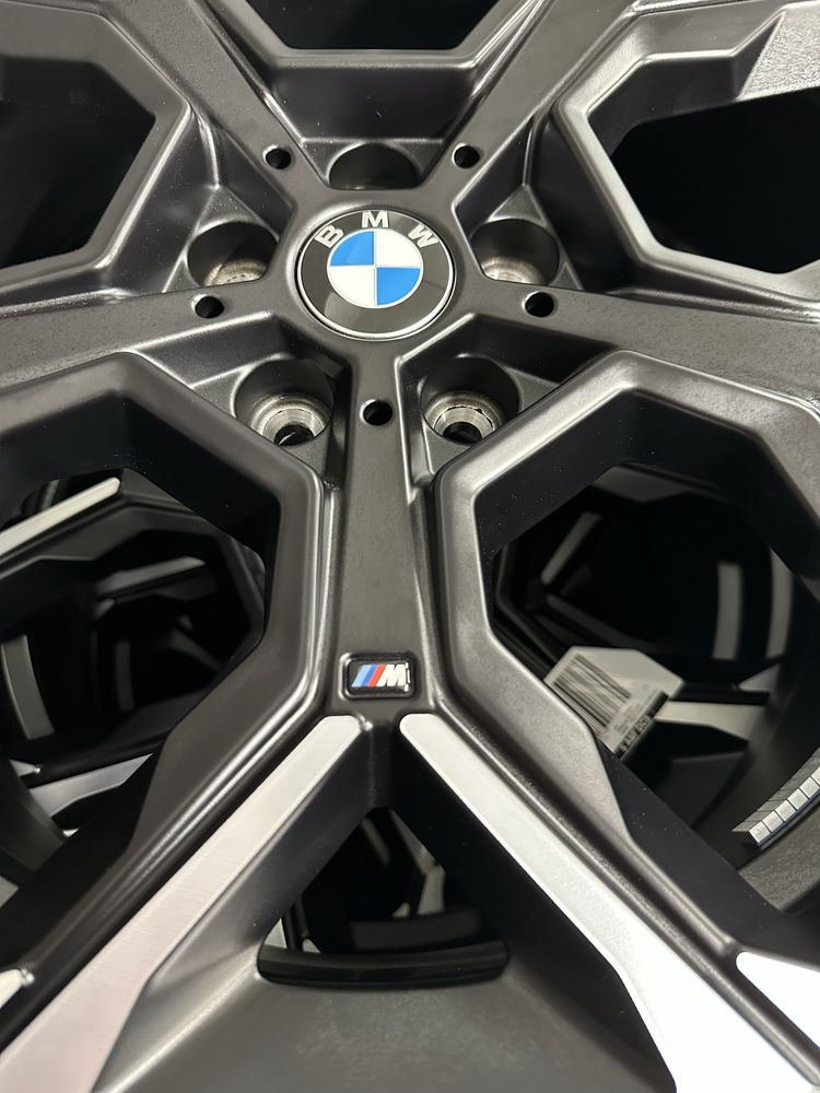 Nowe oryginalne koła zimowe alufelgi 20 BMW X1 U11 X2 U10 iX1 iX2 872M