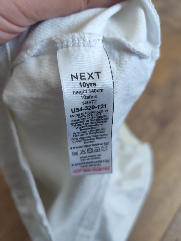 Футболка next, 140см