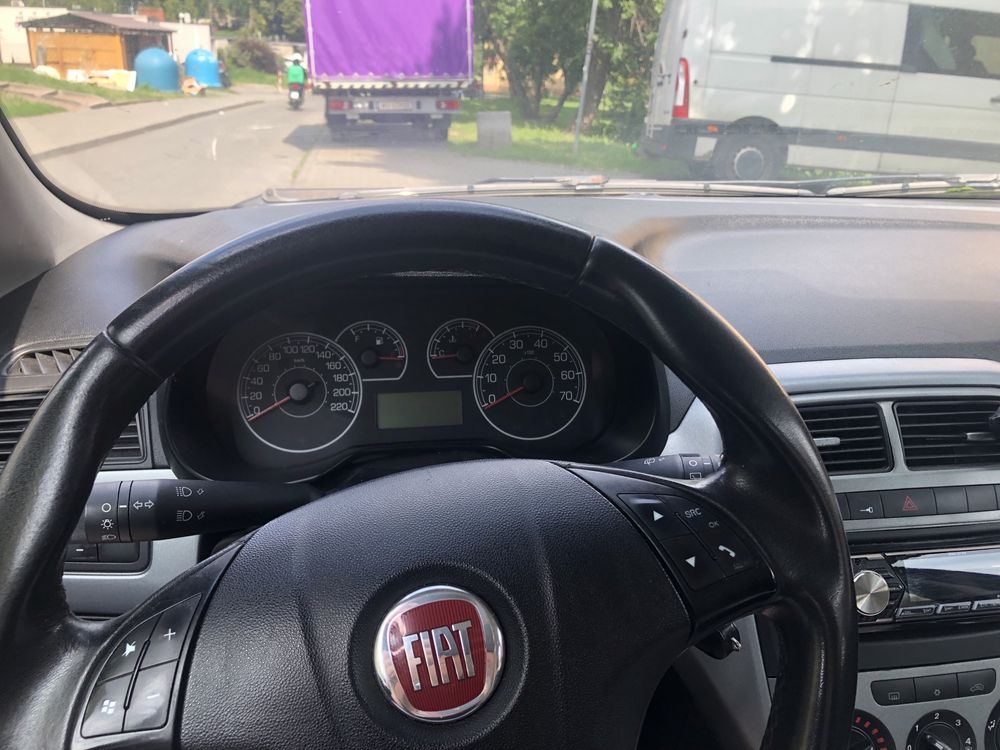 Fiat grande punto 2010r