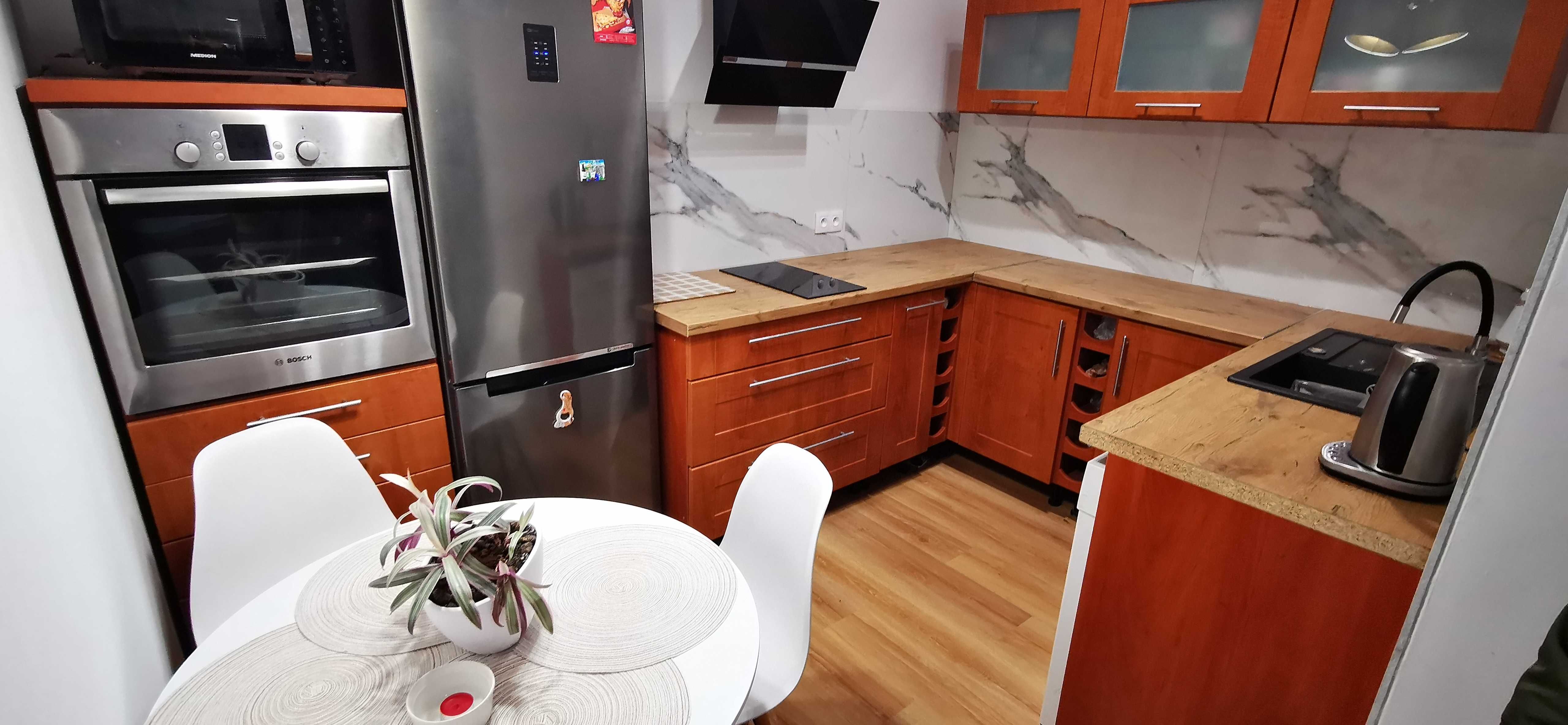 Popiełuszki-Żoliborz-18m-b.ciche-metro Pl.Wilsona-balkon-obok Arkadia