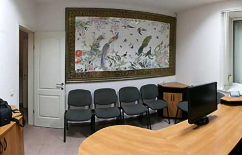 Офісне фасадне приміщення 80 м² (торговий зал 50 м²), бульвар Шевченка