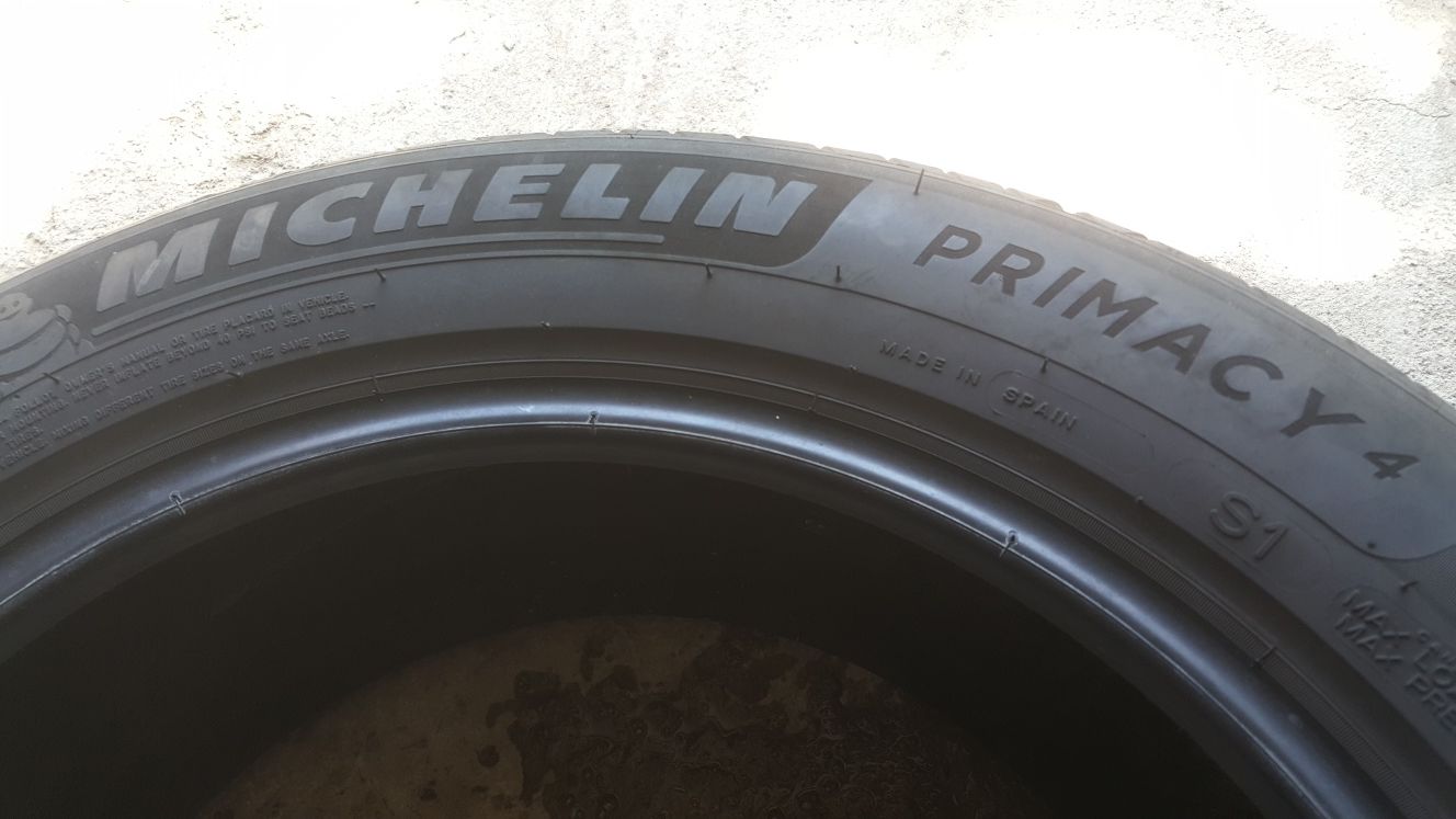 225/55R18 MICHELIN 2шт шины летние 2019год