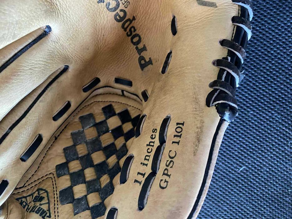 Rękawica baseball softball Mizuno japońska 11inch