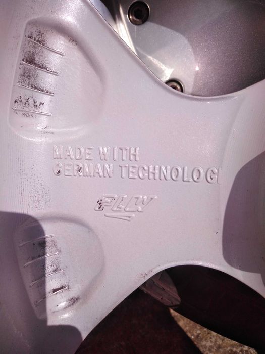 Продам диски с резиной