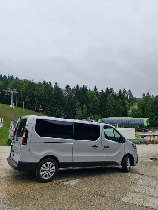 Wynajem busów osobowych AUTOMATY WYPOŻYCZALNIA BUSÓW Busy PLANY Zdjęci