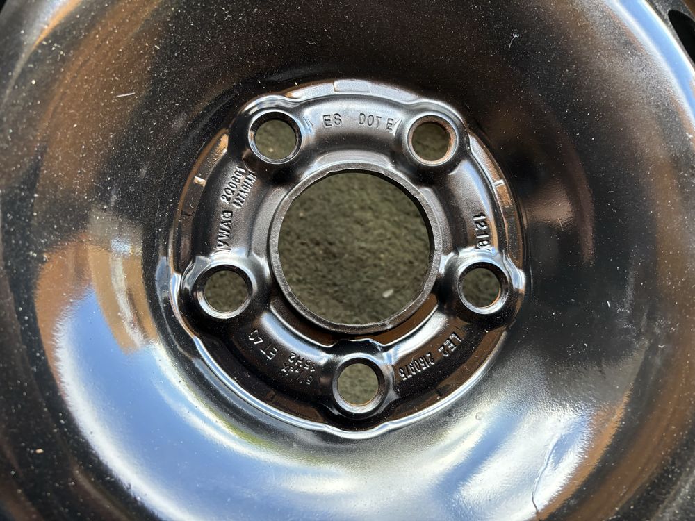 5x100 5,5Jx15 ET40 felgi stalowe 57,1 VW SEAT AUDI SKODA