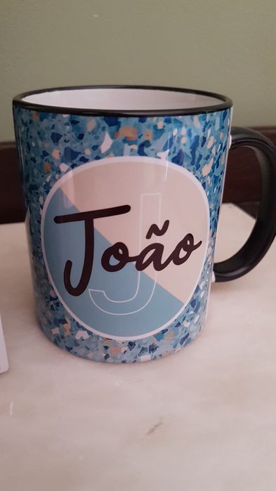 Canecas personalizadas nome João e Luis