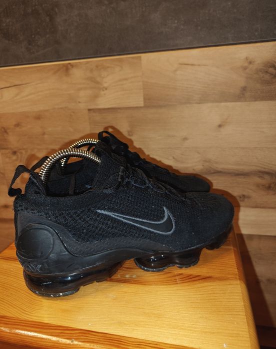 Damskie śliczne sneakersy Nike Air Vapormax 2021 rozmiar 38.5 stan BDB