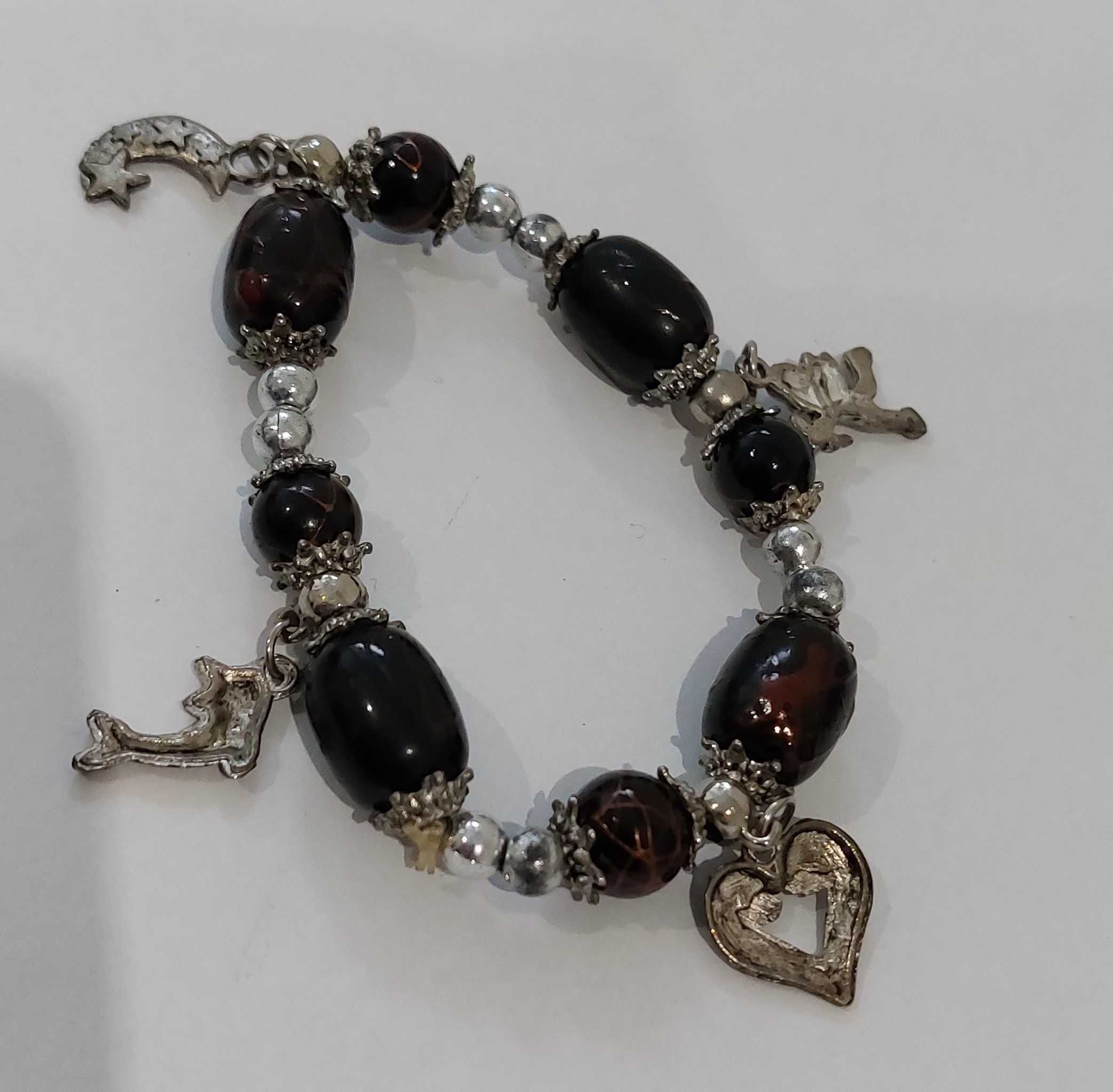 Bransoletka charms z zawieszkami