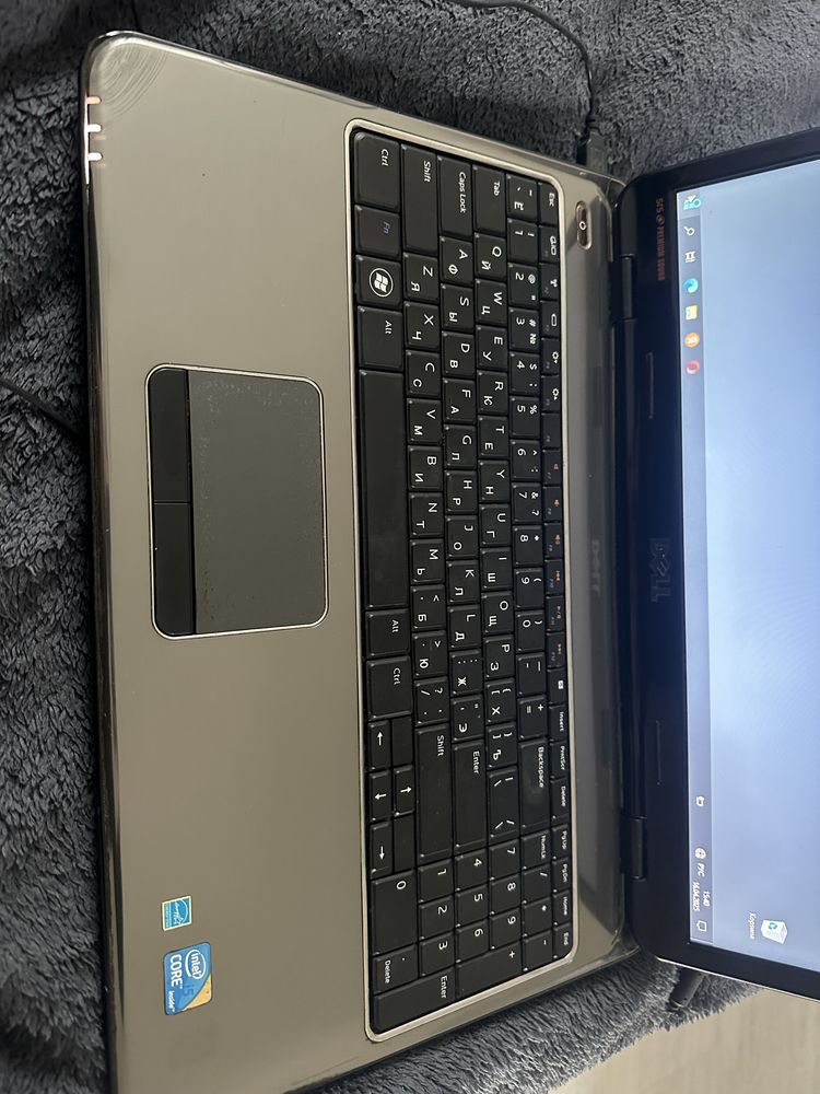 Ноутбук dell хорошее состояние