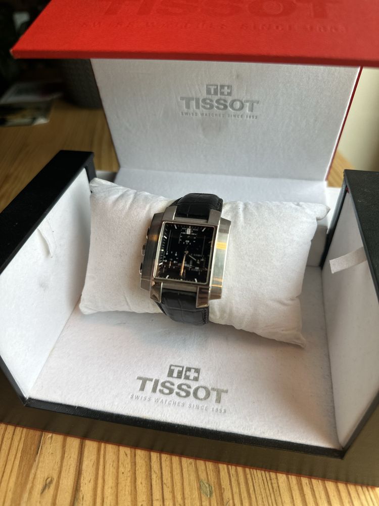Продам годинник Tissot t60