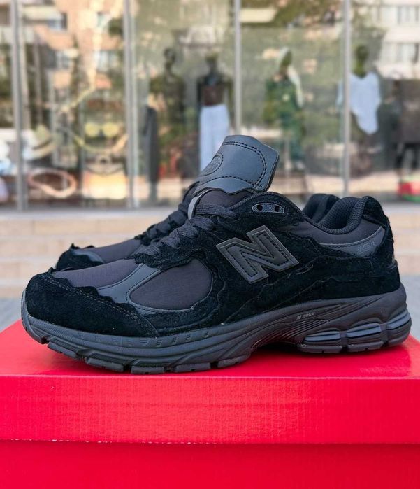 SALE! New Balance 2002R Gore-Tex Black 37 38 39 40 41 42 43 44 45 46