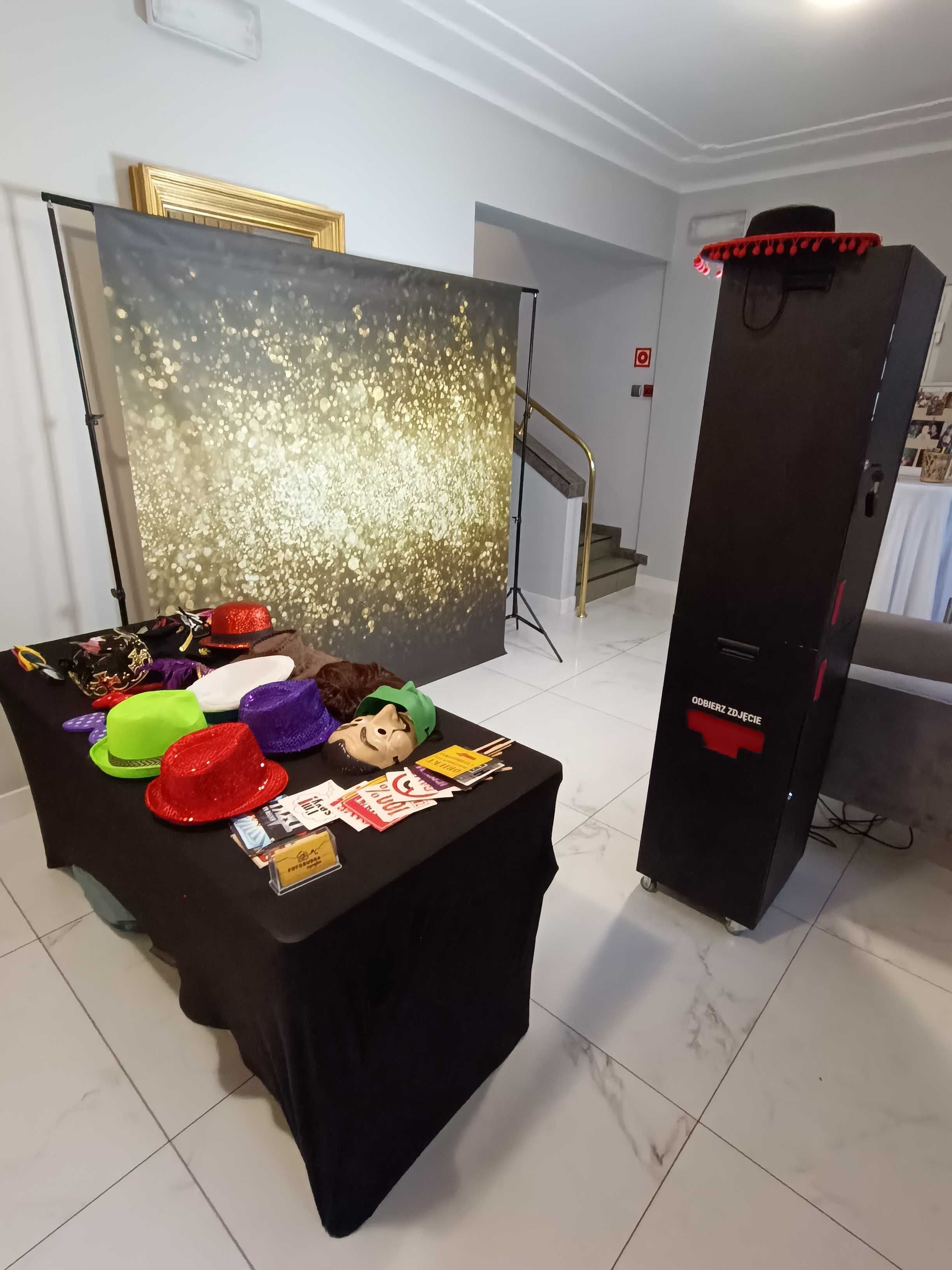 Fotobudka tradycyjna i fotobudka wideobudka 360