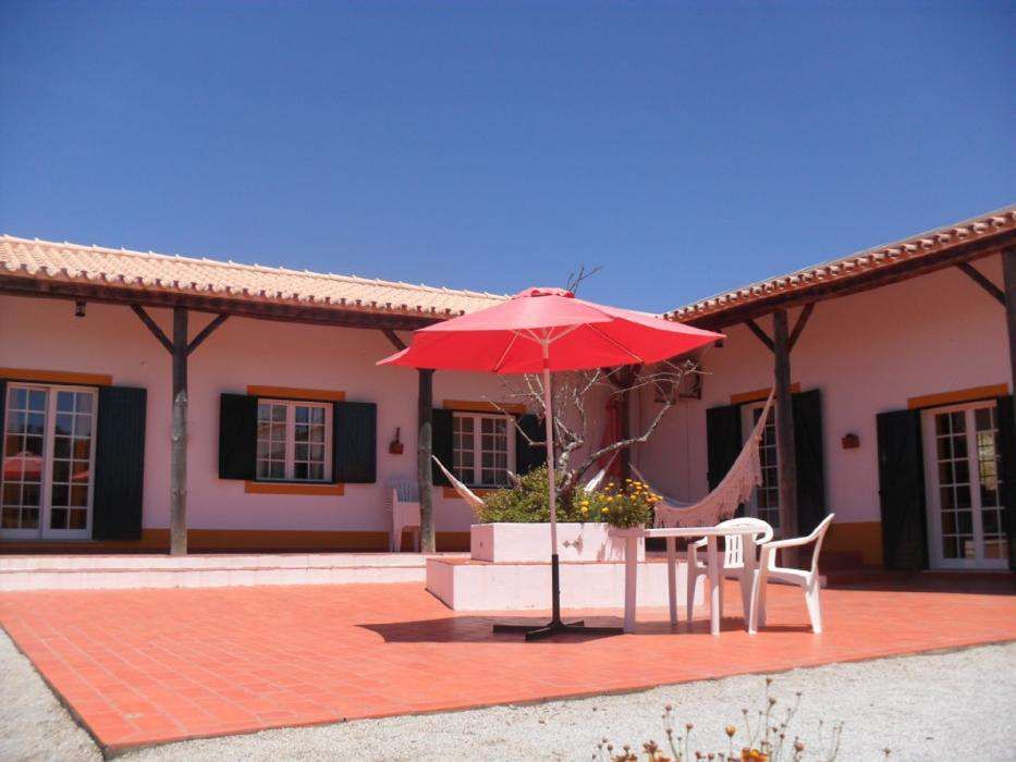 Aluguer de casa férias (Monte) no Alentejo com piscina perto barragem