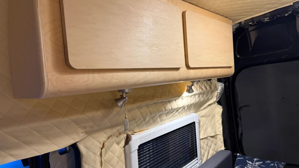 Renault Trafic  Renault Trafic 2,5 TD Automat Kamper dla 2 osób