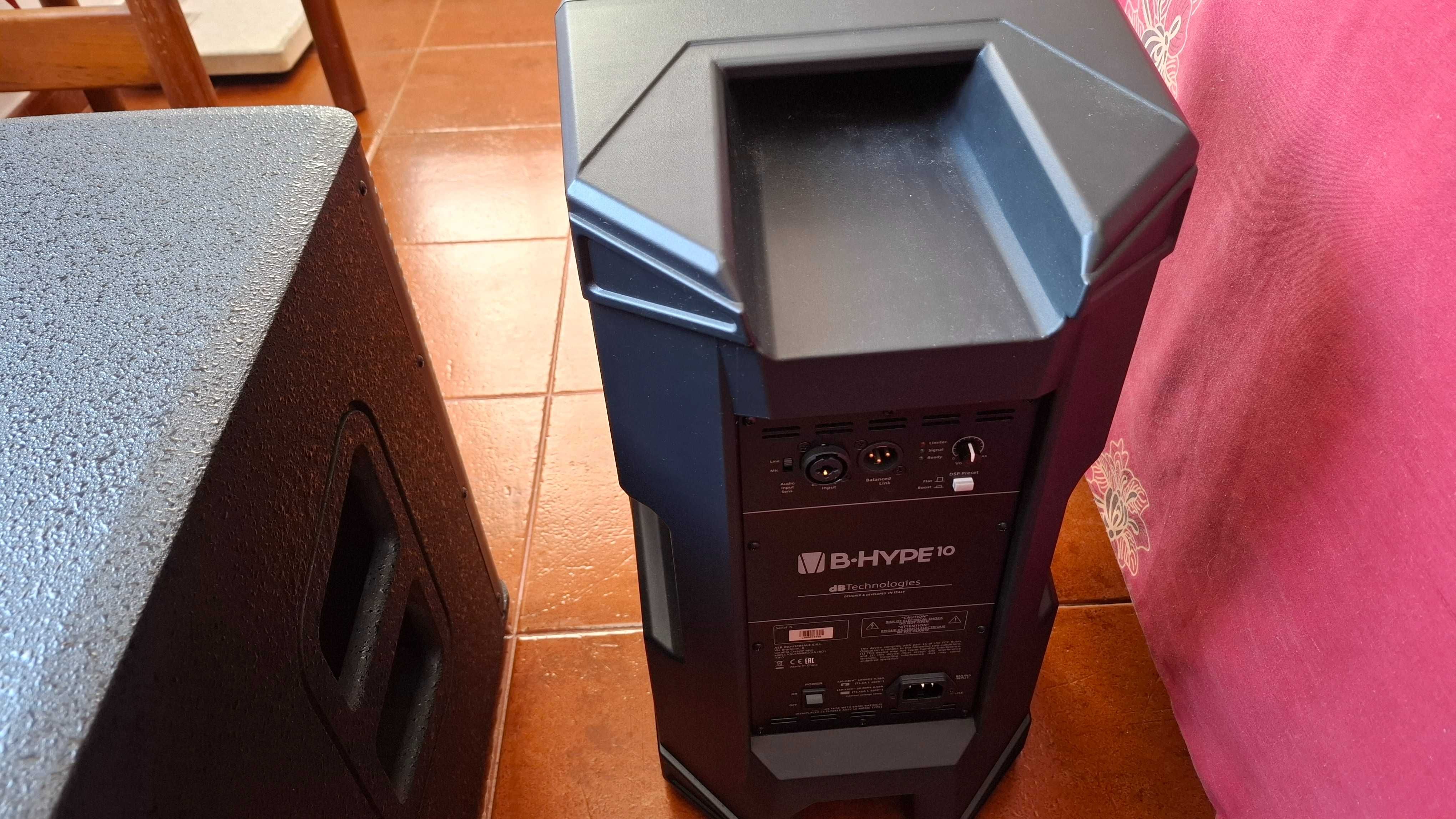 Grave Audibax 12" + Colunas db Technologies Hype 10"