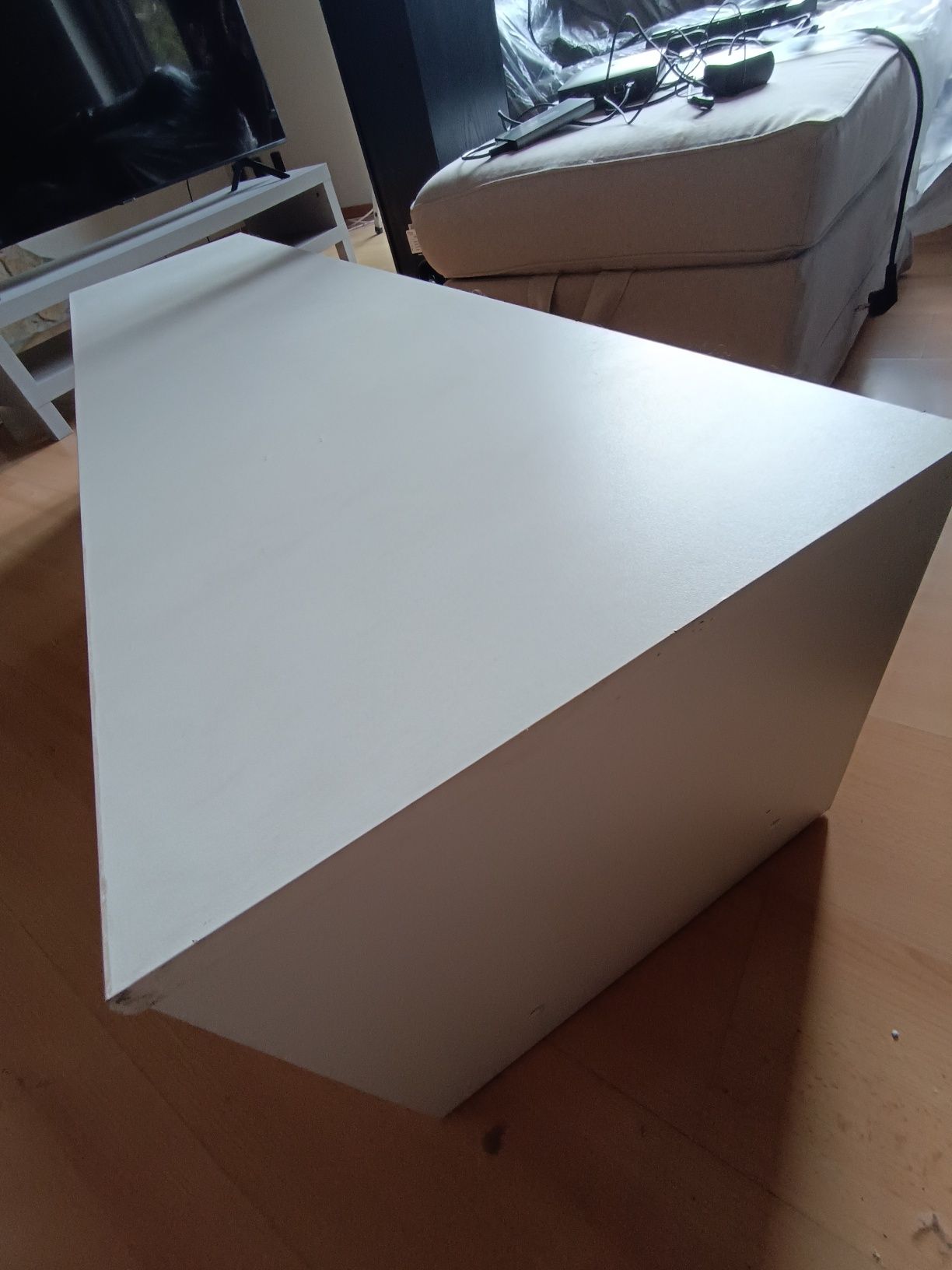 Szafka stolik pod telewizor RTV biała komoda 150x35x40 cm