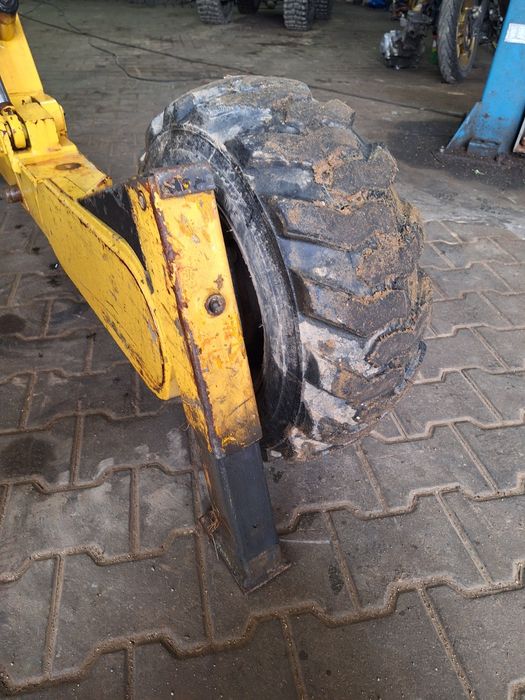 Wózek widłowy terenowy napęd 3x3 podwieszany przesuwne blokada ZAMIANA