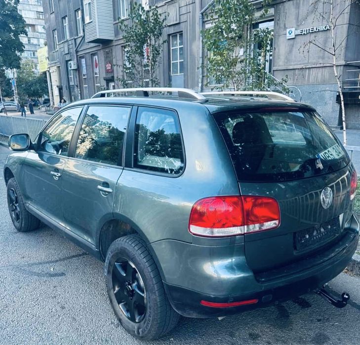 Volkswagen Touareg 2.5 TDI  2005 рік.