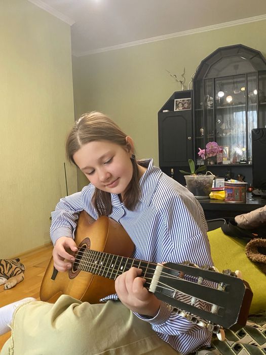 Уроки гри на гітарі