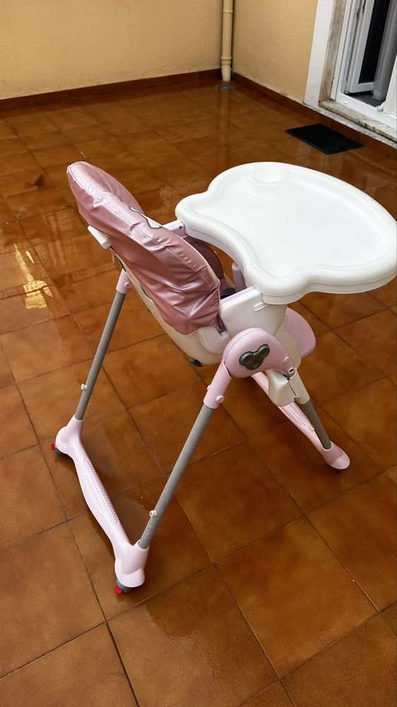 Cadeira refeicao Hello Kitty
