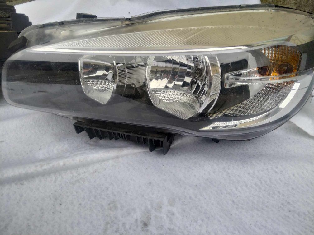 Lampy przód  bmw f45 f46