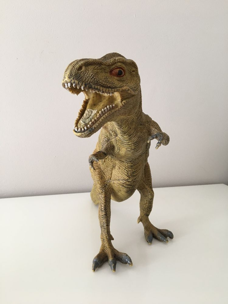 Dinossauro figura brincar