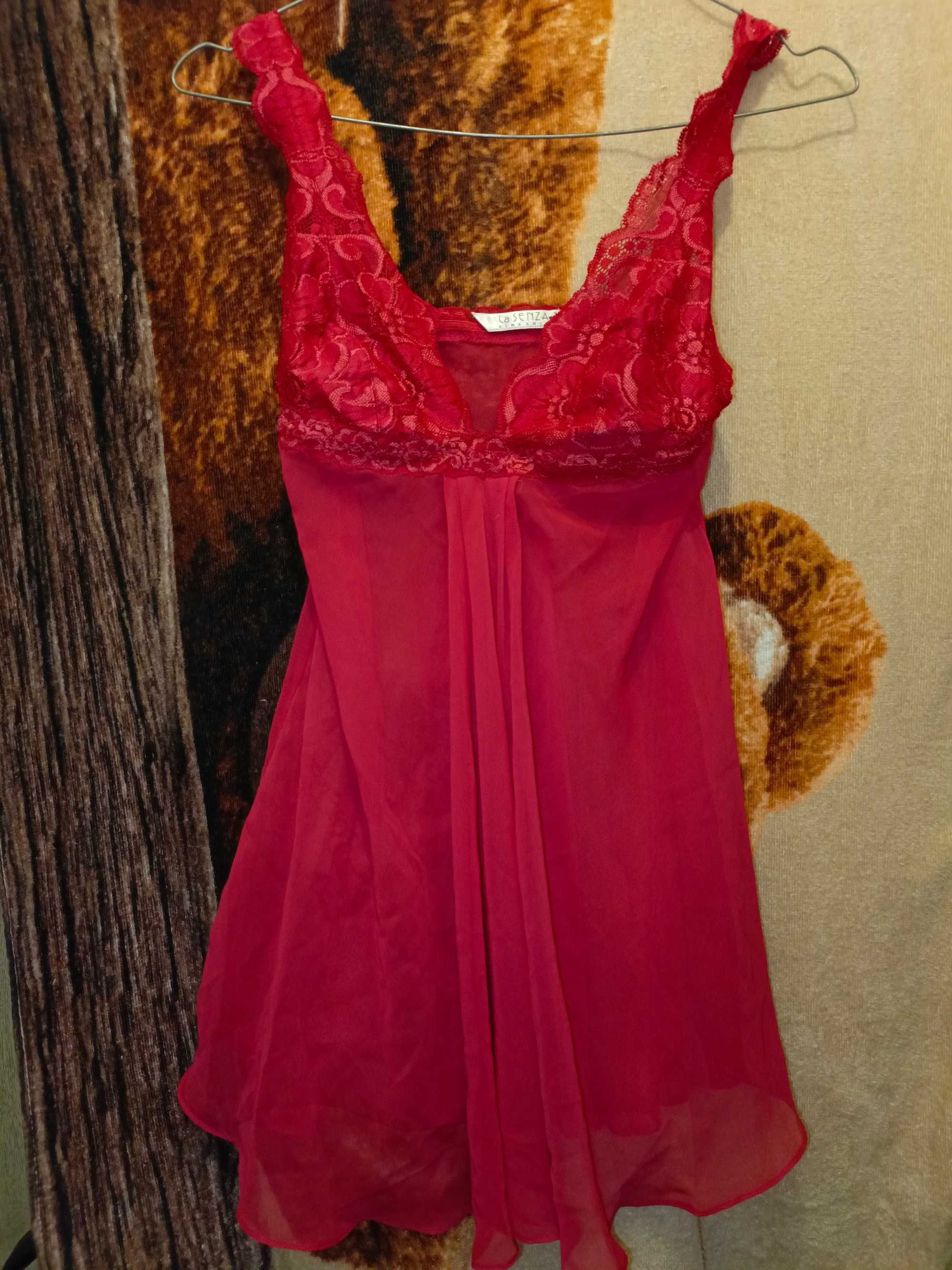 La Senza: czerwona koszulka damska 36