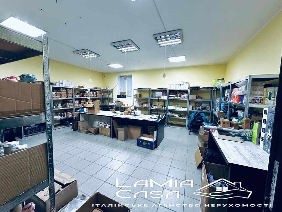 Продаж комерційного приміщення . Новобудова. Г.Майдану 33 школа