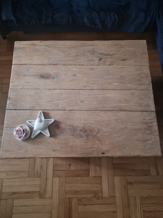 Stolik kawowy dębowy
