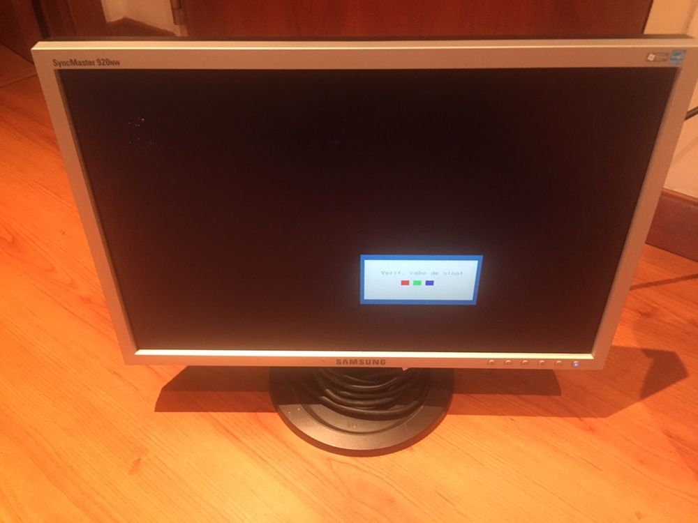 Monitor Samsung sync master 920NW