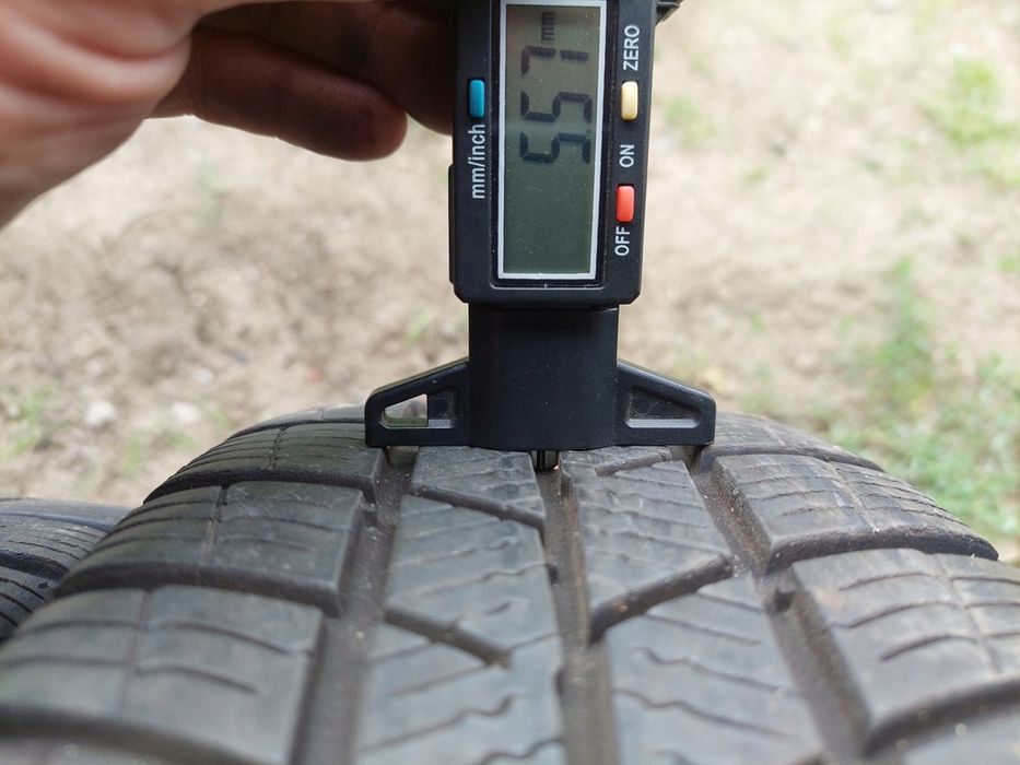 Opony Zimowe 165/60R15 BARUM 4x5,5-6,5mm 22r 21r 19r (R911)