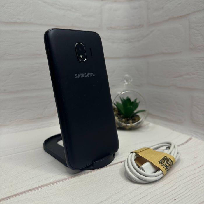 Продам телефон Samsung J2 2017 1,5/16Gb в гарному стані