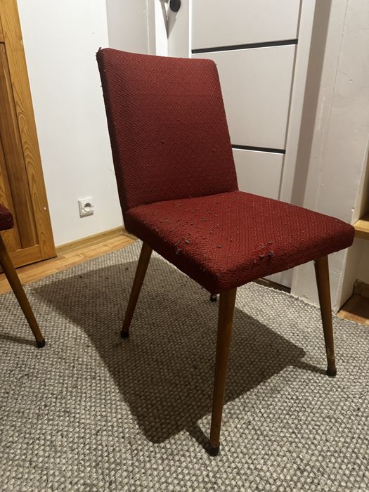 Stare krzesla  tapicerowane PRL 4 szt