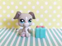 Littlest Pet Shop LPS unikatowy pies Bokser #2038