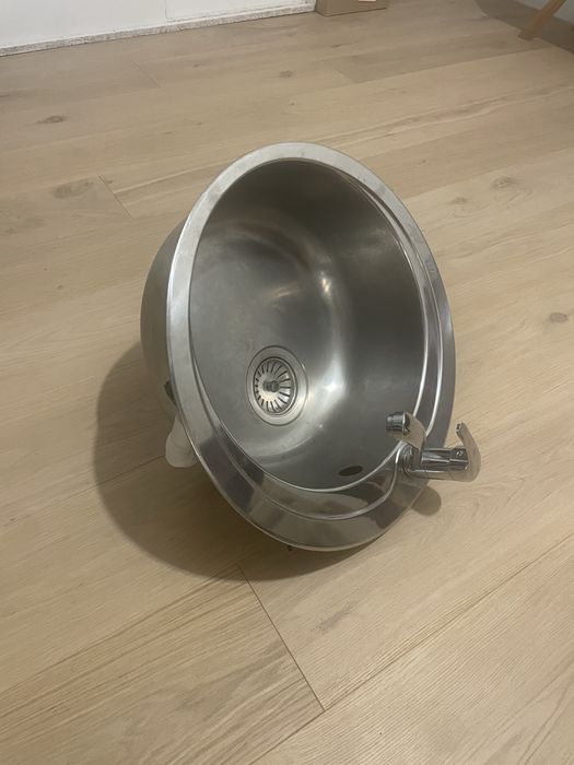 Zlewozmywak stalowy okragly 48 cm z bateria