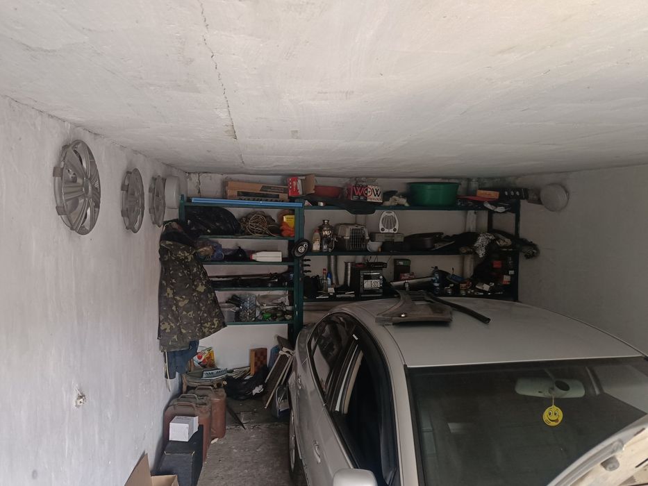 Продам Гараж Ёлочка