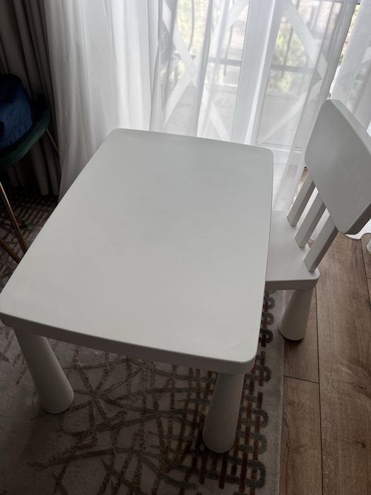Дитячий столик + стільчик ikea ікея детский стульчик и стол икеа