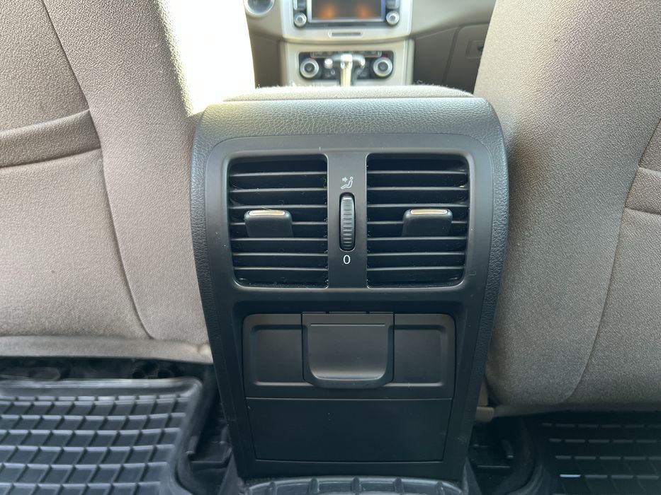 Volkswagen Passat B6 2010 рік