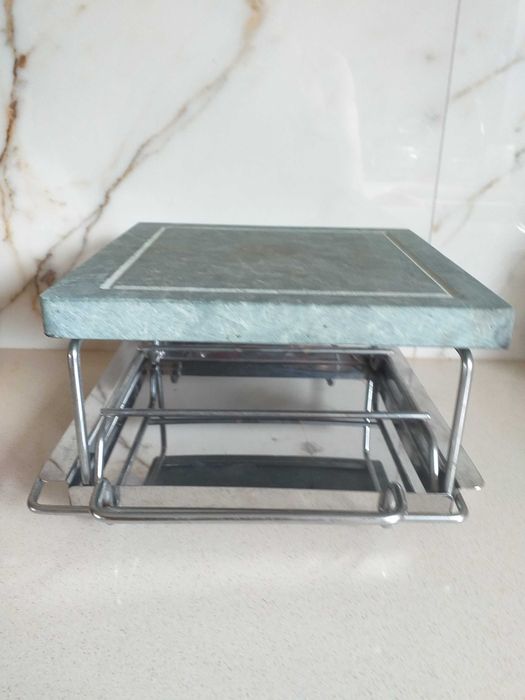 Grill na gorącym kamieniu z marmuru