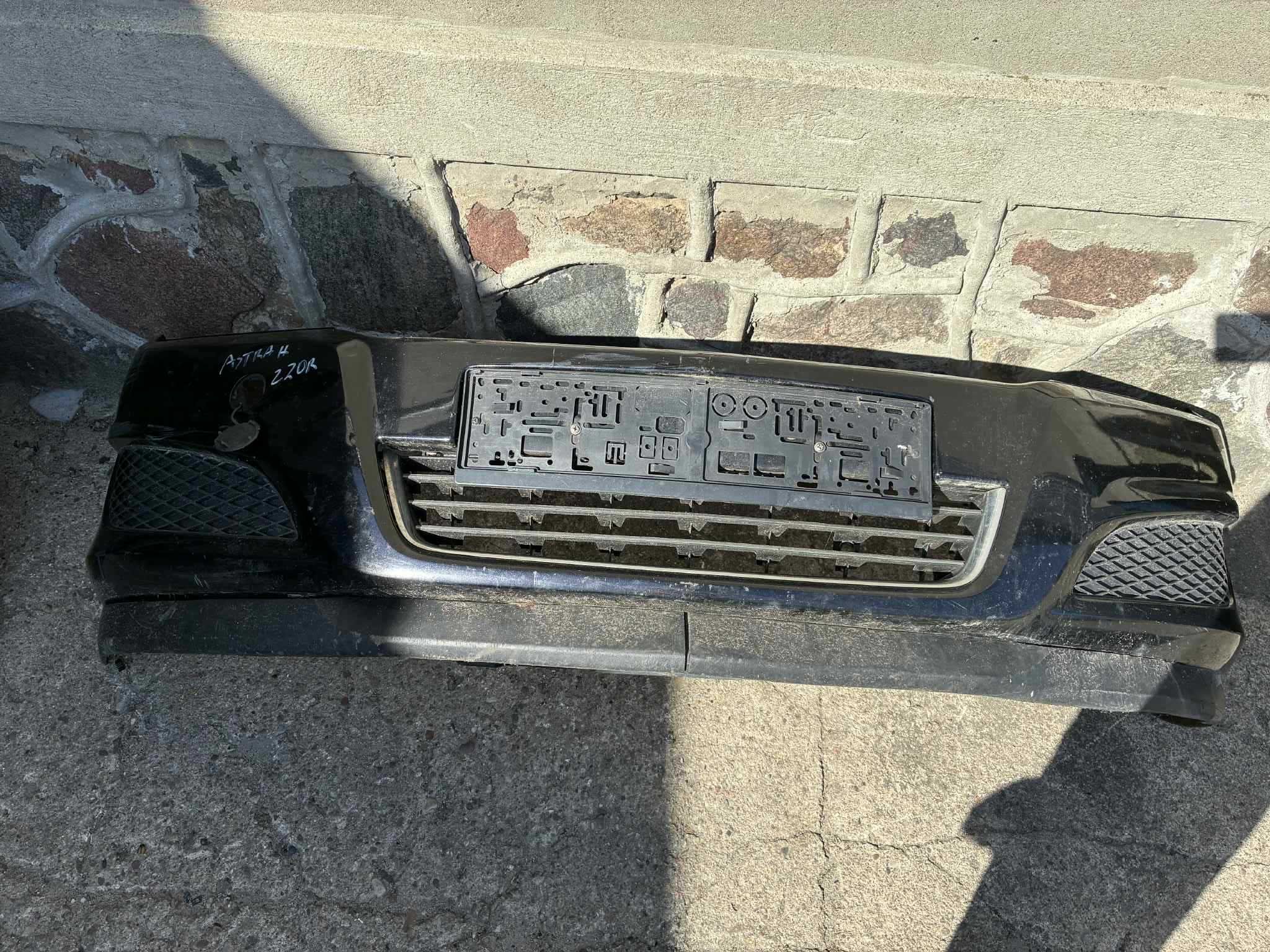 zderzak przód przedni opel astra H Z20R