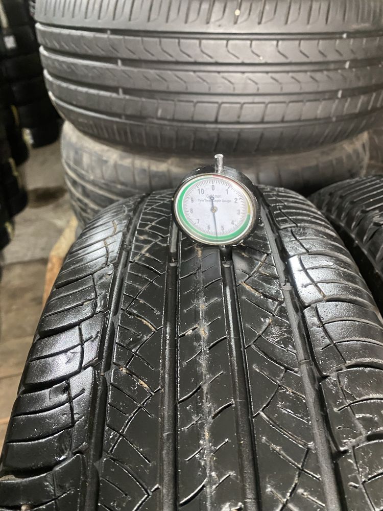 Шины Michelin Latitude 215/70 R16 летние пара.