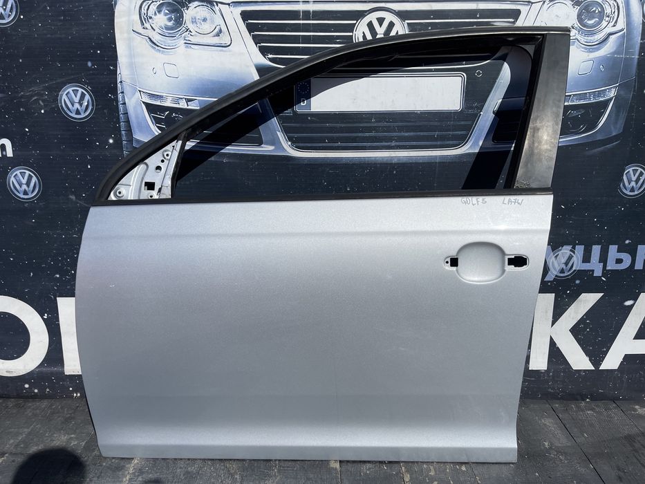 Дверька двері двери Гольф 5 6 універсал двері дверь Golf 5 6 LA7W